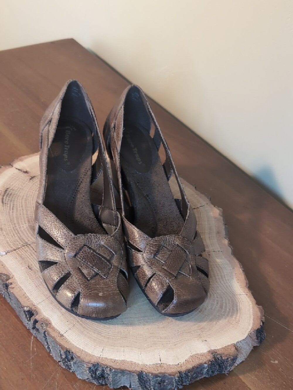 NWT Baretraps Brown Leather Dacey Huarache Sandal Womens Wedge 9 - Picture 3 of 15